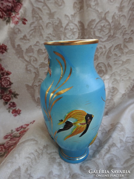 Gualdo Italian fish pattern vase