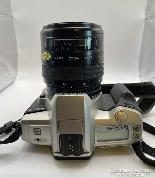 Sigma uc 28-70 lens plus minolta dynax 3l camera
