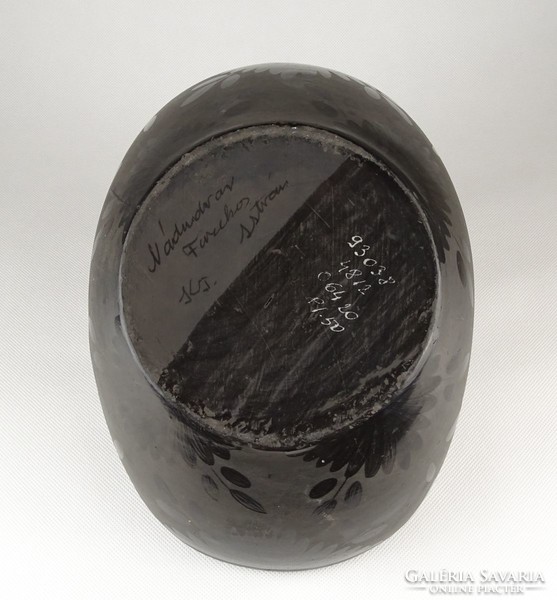 1G215 flower-patterned potter István Nádudvari black ceramic basket 24.3 Cm