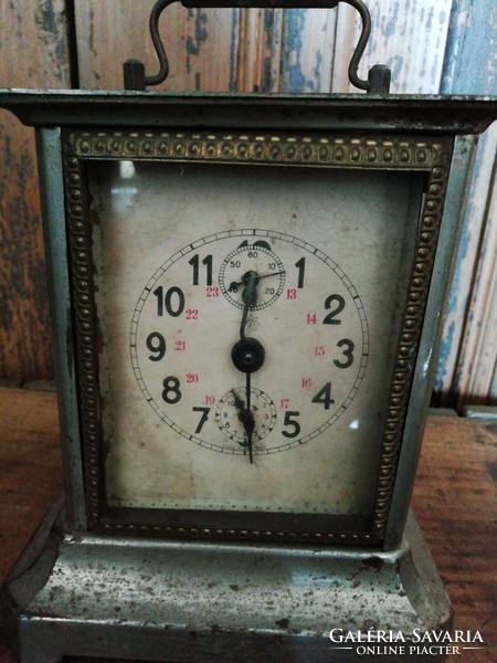 Square alarm clock, traveling clock, clock with old copper decoration, early 20th century