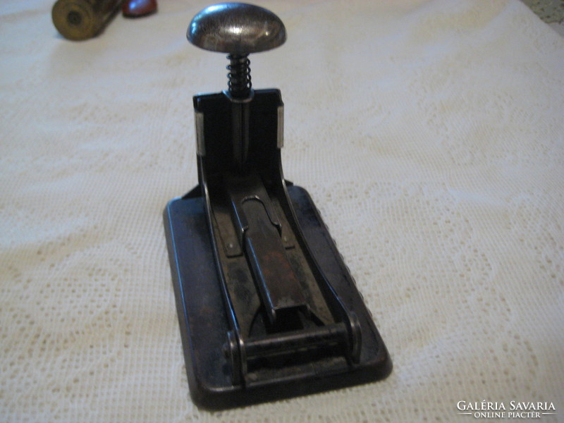 Old stapler from the 50s, iron, 105 x 80 mm
