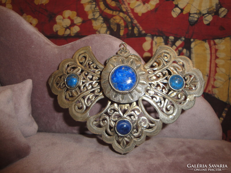 Large antique silver brooch with lapis lazuli stone
