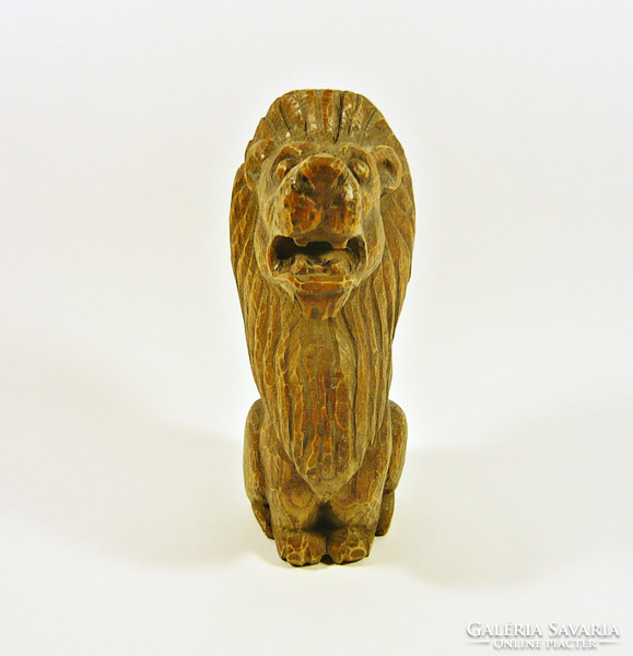 Sitting lion signed hand-carved wooden statue, flawless! (F024)