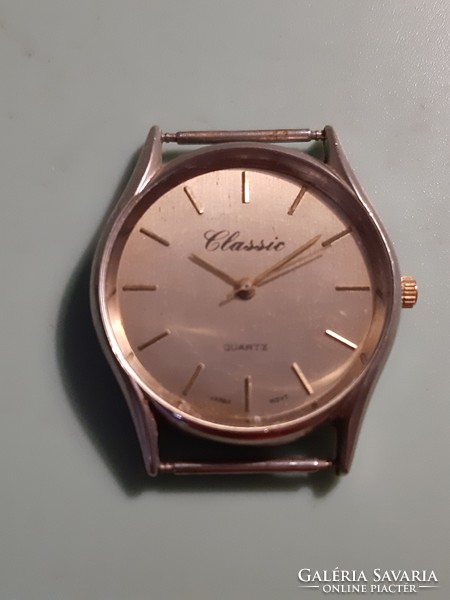 Classic quartz watch