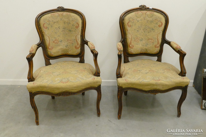 Neo-Baroque xv. Brother couple in Louis style armchair