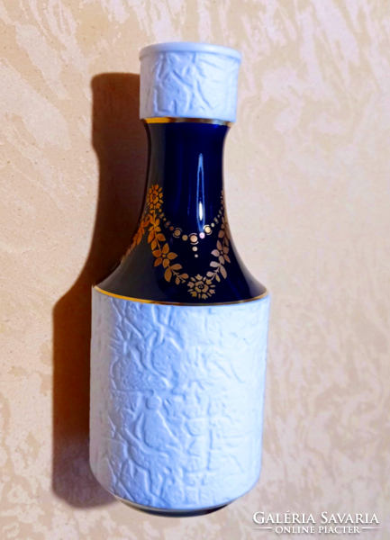 Special c.M. Hutschenreuther porcelain vase, cobalt 19 cm high