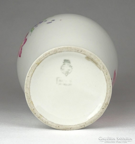 1G323 Régi virágos Zsolnay porcelán váza 14 cm