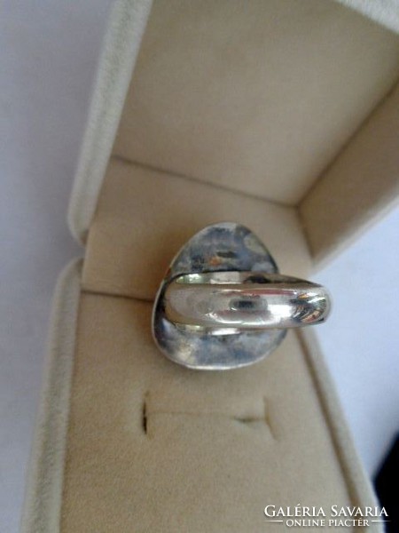 Antik ezüst vaj borostyán gyűrű 8-as
