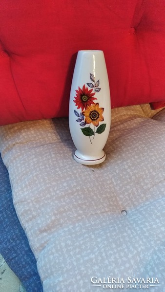 Antik ritkább váza  kispesti 16 cm
