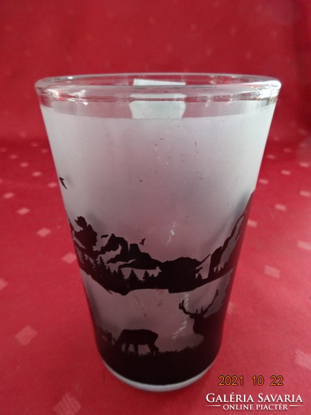 Glass cup with reindeer and winter landscape, height 11 cm. He has!