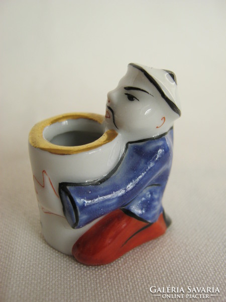 Porcelain mini mandarin figurine with Herend Old Trademark