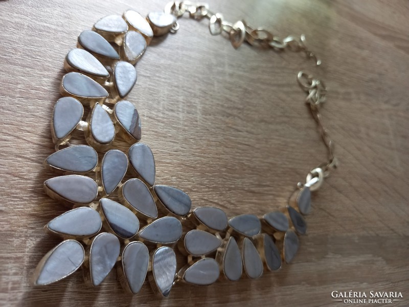 Silver necklace with lots of real raw moonstones! A real specialty!