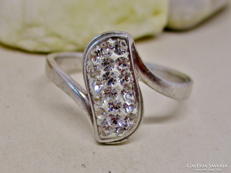 Beautiful elegant silver ring with lots of zirconia