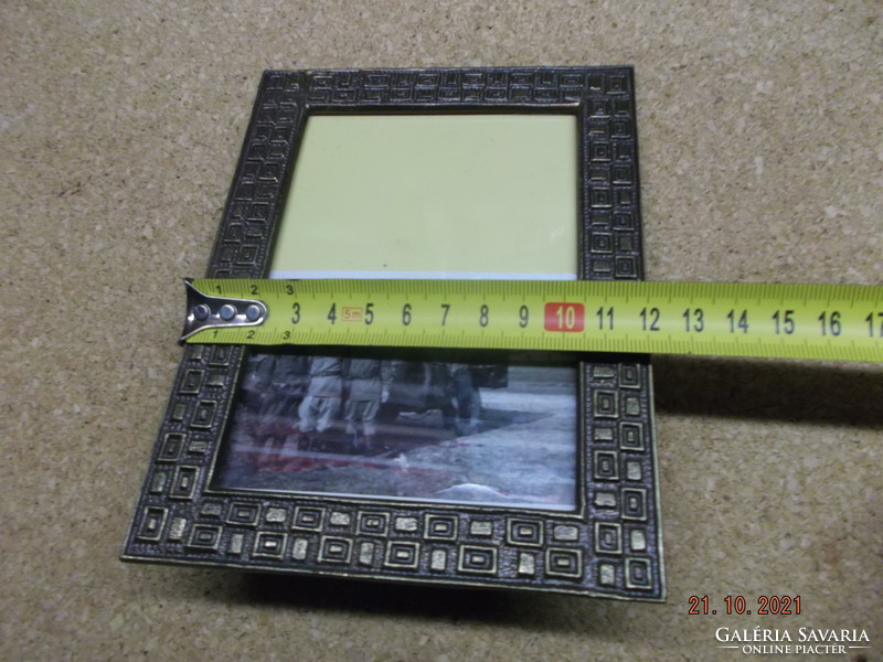 Old copper table picture frame - with glass plate --- 1 ---