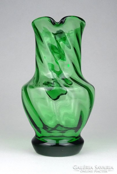 1G377 flawless small green glass jug 14.5 Cm