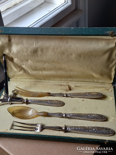 Art deco silver wing/meat serving antique set with rose pattern/antique silver cutlery