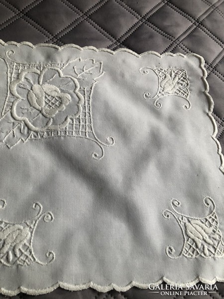 2 white 20 and 21 cm hand embroidered matyo small tablecloths