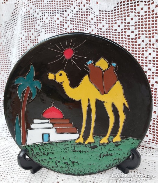 Beautiful retro 23 cm camel palm animal wall plate collector mid-century modern