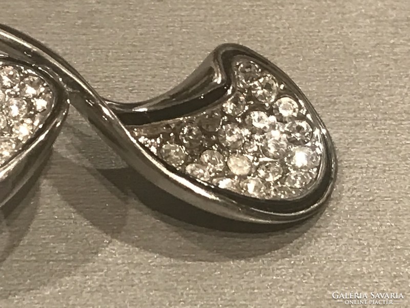 Swarovski kristályos medál, 6,5 x 3,5 cm