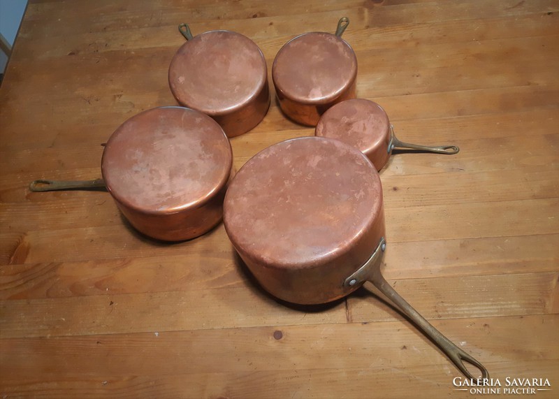 Copper, 5-piece set of dishes, set of legs, with brass handle