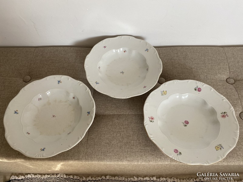 Zsolnay floral plate 3pcs