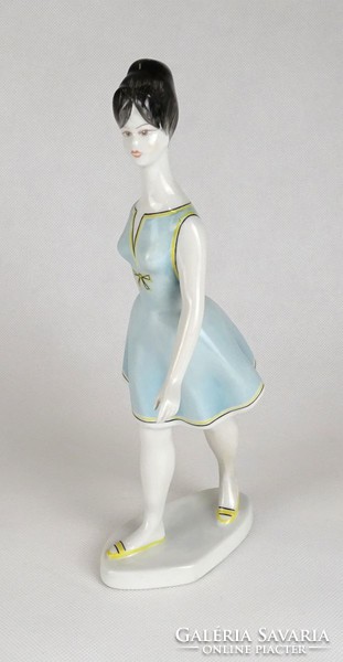 1G522 Hollóházi porcelán kék ruhás sétáló nő szobor 25 cm