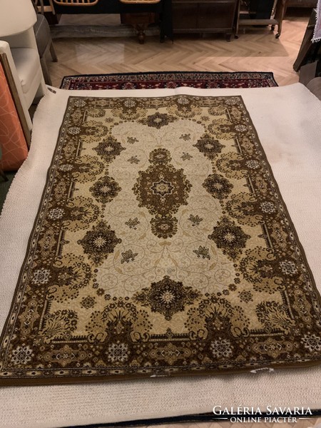155x230 Magyar perzsa szőnyeg