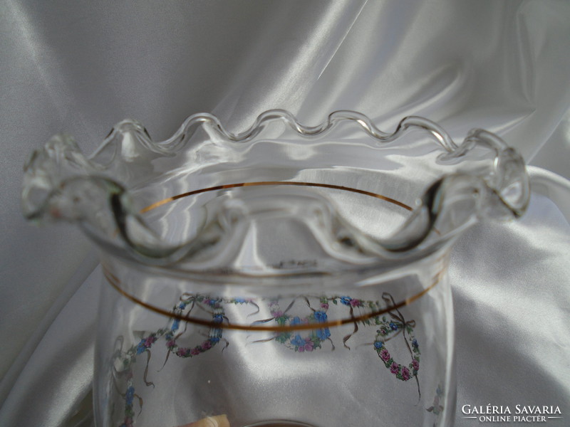 Girlandos üveg váza.