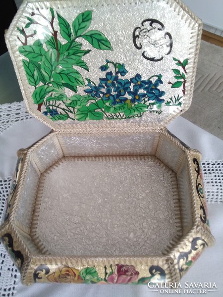 Commemorative box for our grandmothers' love letters, needlework with hand-painted flowers!