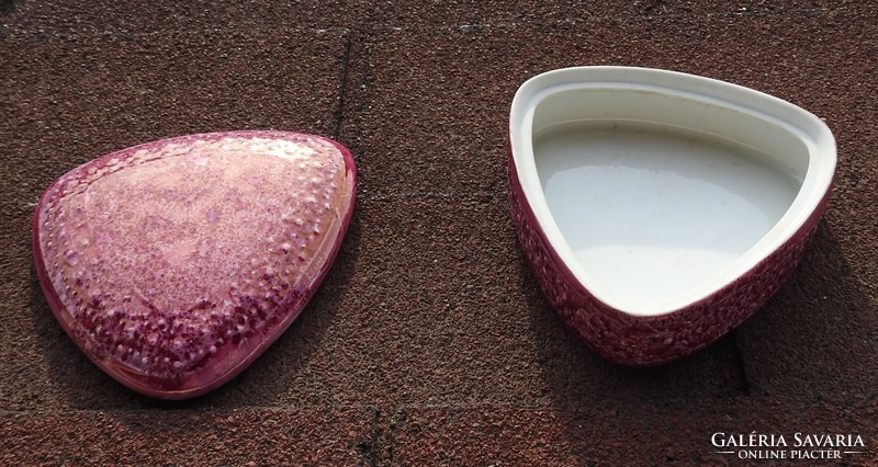 Hollóházi - 1.osztályú -  pink színű szív / háromszög alakú bonbonier - cukortartó (Nagy méret)