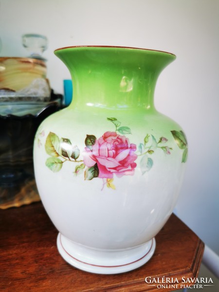 Antique raven house rose vase, 20 cm