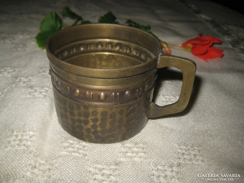 1 metal cup holder, 6.5 cm inside, beautiful goldwork
