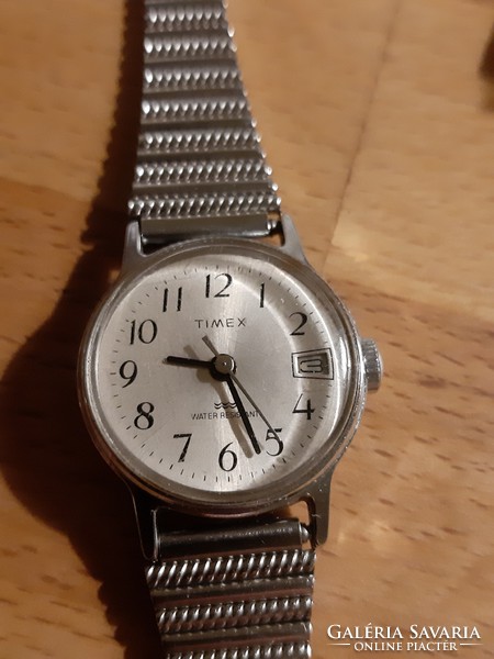 Timex calendar watch