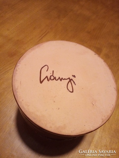 Vase with csányi sign