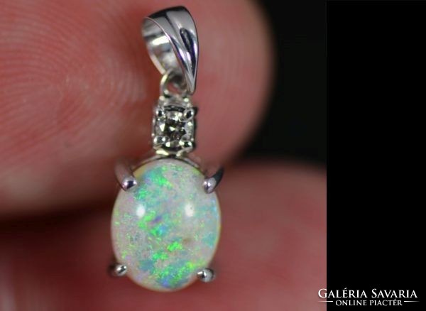 Eredeti természetes Ausztrál kristály opál medál gyémánttal közvetlen ausztráliából garanciával