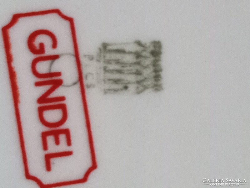 Meseszép vitrinállapotú antik Zsolnay mokkás alátét a Gundelből