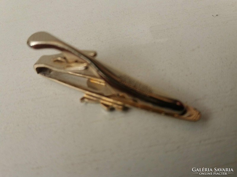 Marked English gilded tie tweezers with old car decoration