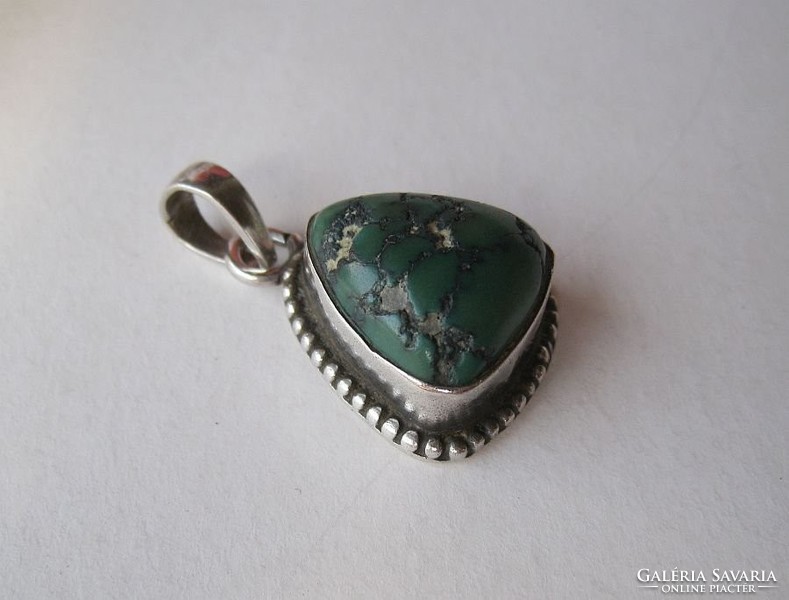 Különleges, régi zöld türkiz ezüst medál