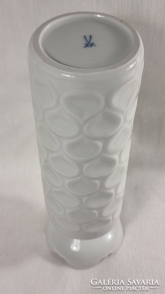 Meissen unpainted glossy glazed white porcelain vase, ludwig zepner weifs xx.Szd second half.
