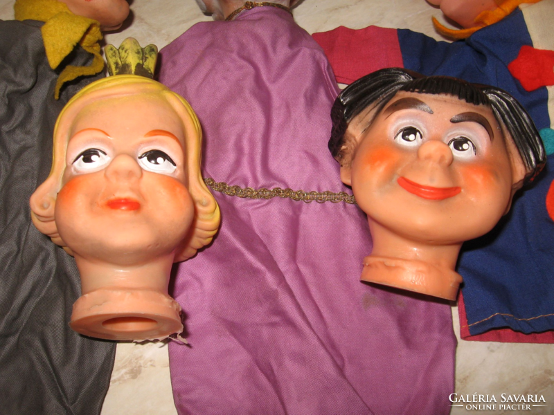 5 old rubber puppet dolls, glove puppet figure