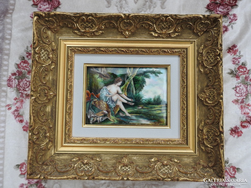 Limoges francia tűzzománc kép  - jelzett - Diana,a vadászat görög istennője tisztálkodáshoz készül.