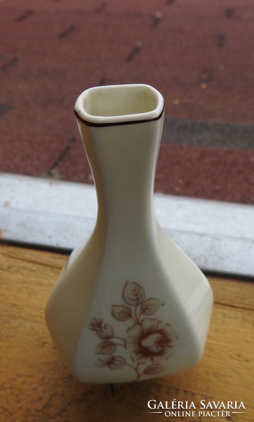 Hollóházi ibolya váza - kis váza pasztell szinekkel