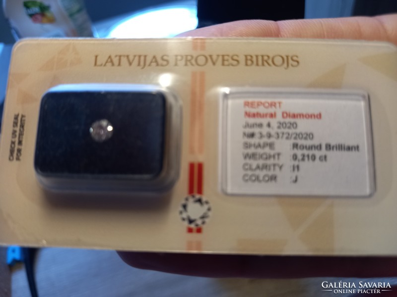 Genuine diamond Latvia / Riga with 0.210 ct lpb certification code