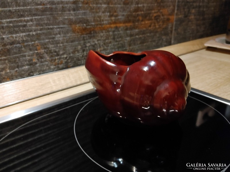 Csigaház alakú porcelán edény- különleges ritkaság