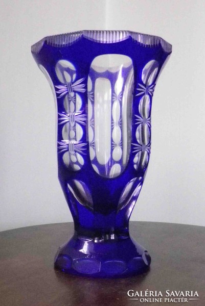 Blue heavy crystal vase