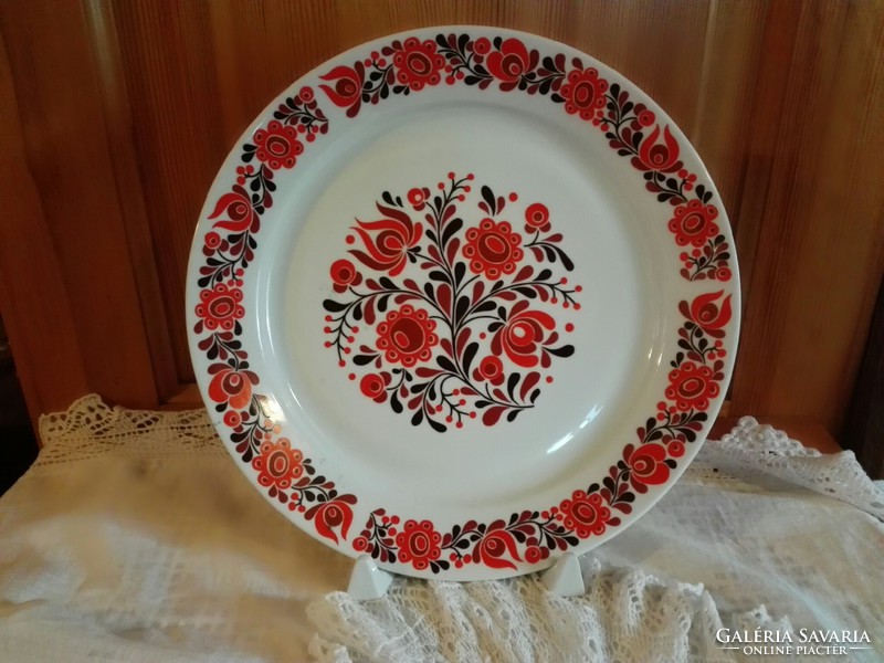 Beautiful lowland porcelain plate