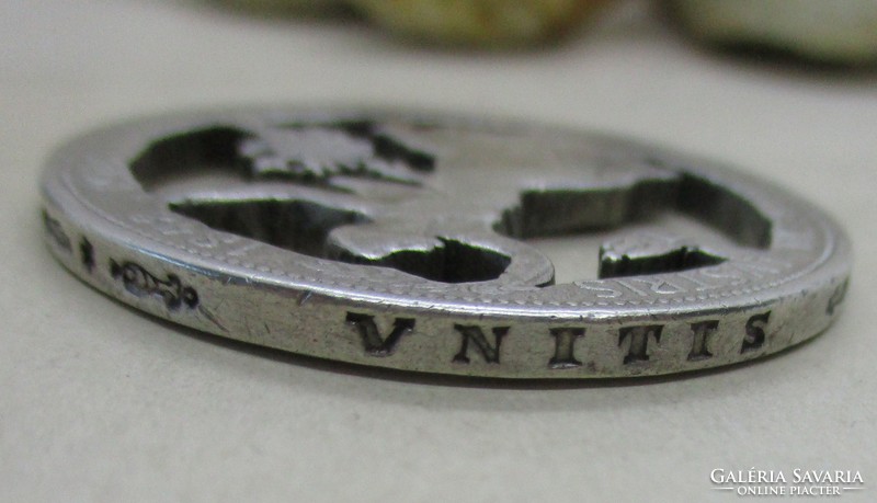 Gyönyörű régi , ezüst medál érméből, az érmét 1908-ban adták ki