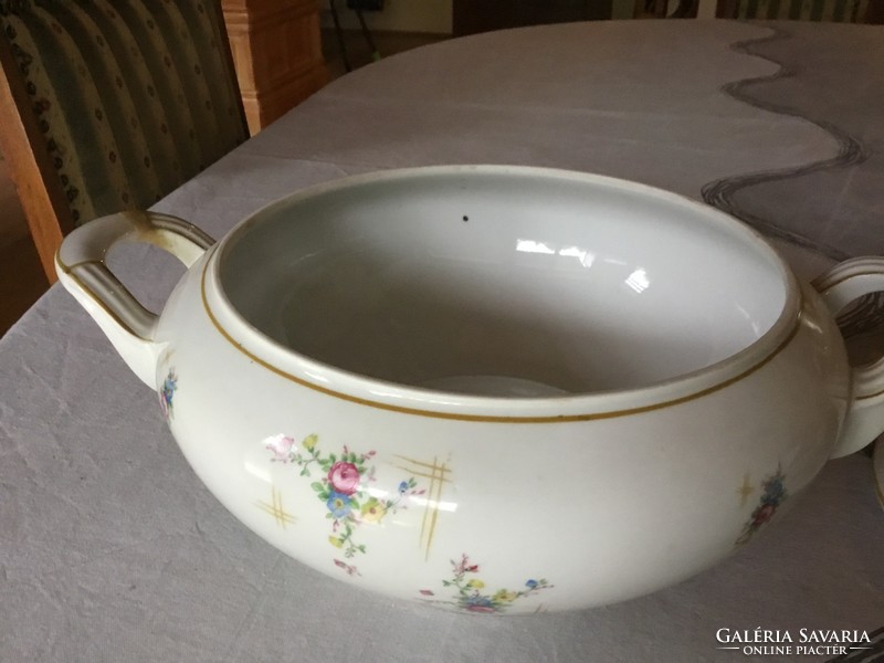 Antique Soup Bowl 32-inch (200)