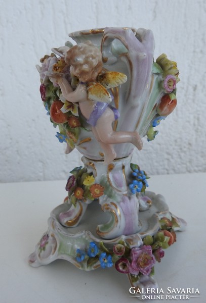 Kupidós - angyalokkal díszített- barokk antik Altwien váza talapzattal