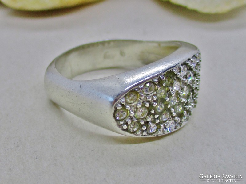 Gyönyörű art deco ezüstgyűrű fehér kövekkel